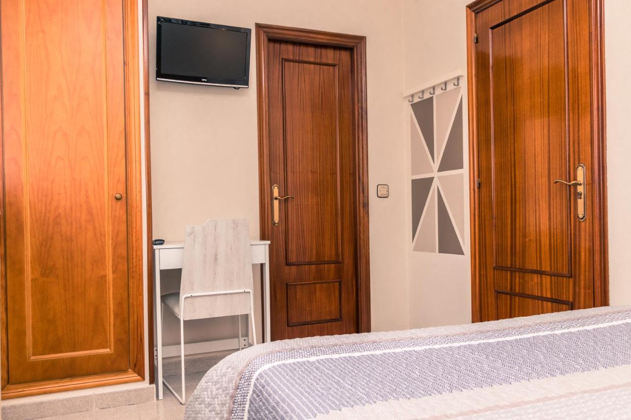 Hotel Plaza Кангас-де-Онис Экстерьер фото
